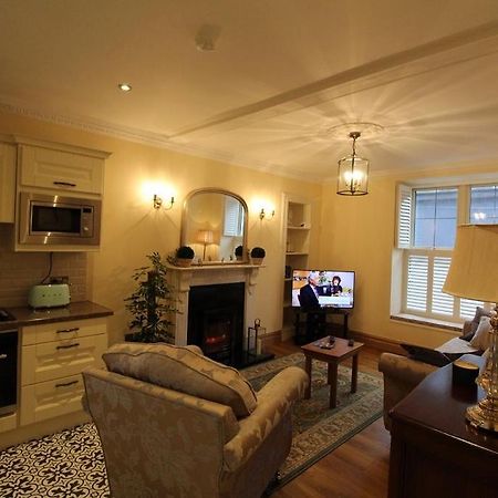 The Post House Apartment Kinsale Bagian luar foto