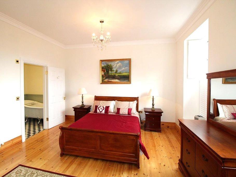 The Post House Apartment Kinsale Bagian luar foto